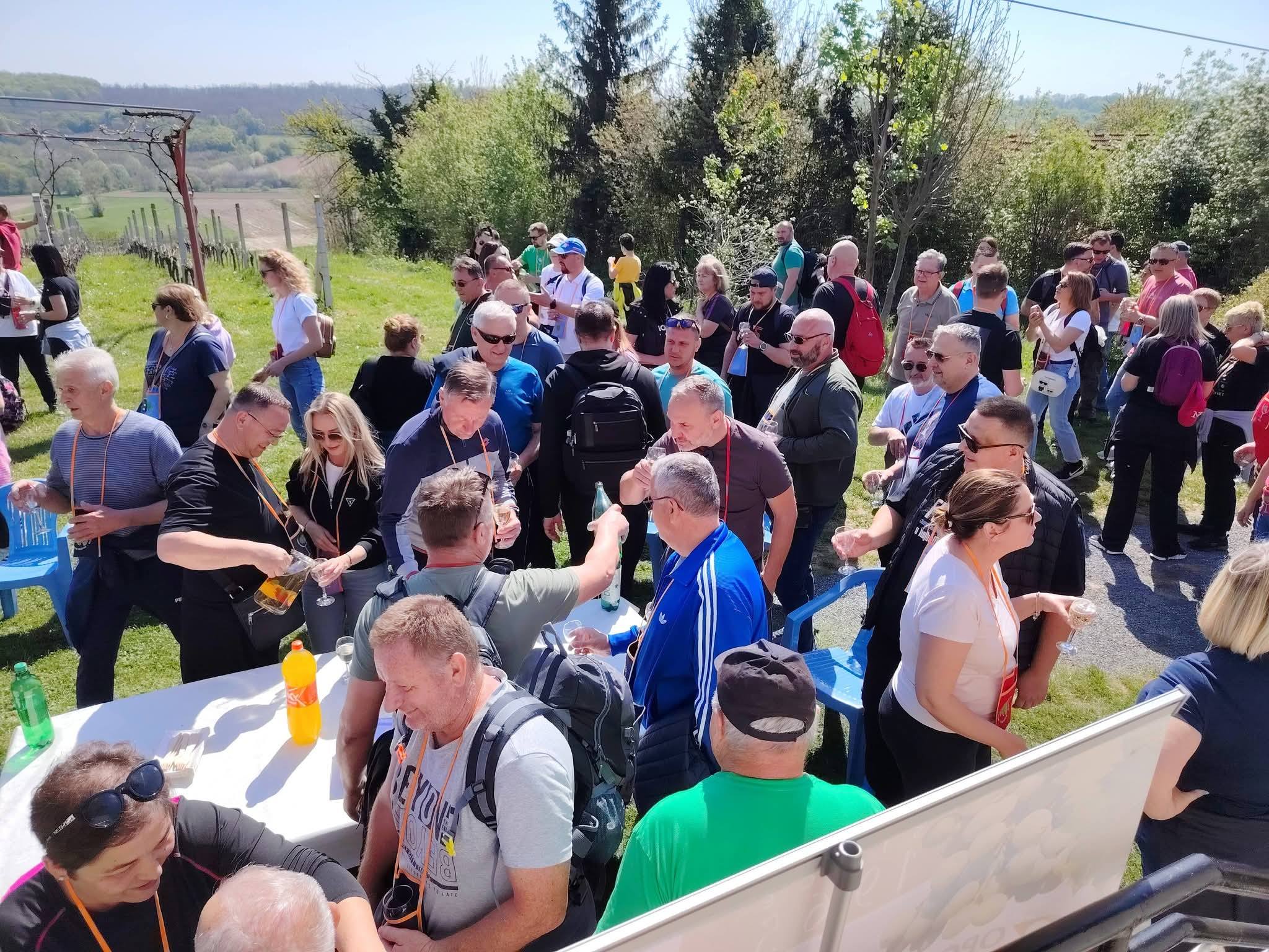 Nazdravljanje na događaju